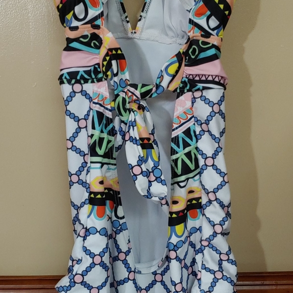 Summer Mae 🆕 Deep V-Neck Low Back Swimsuit 3XL - Picture 8 of 16